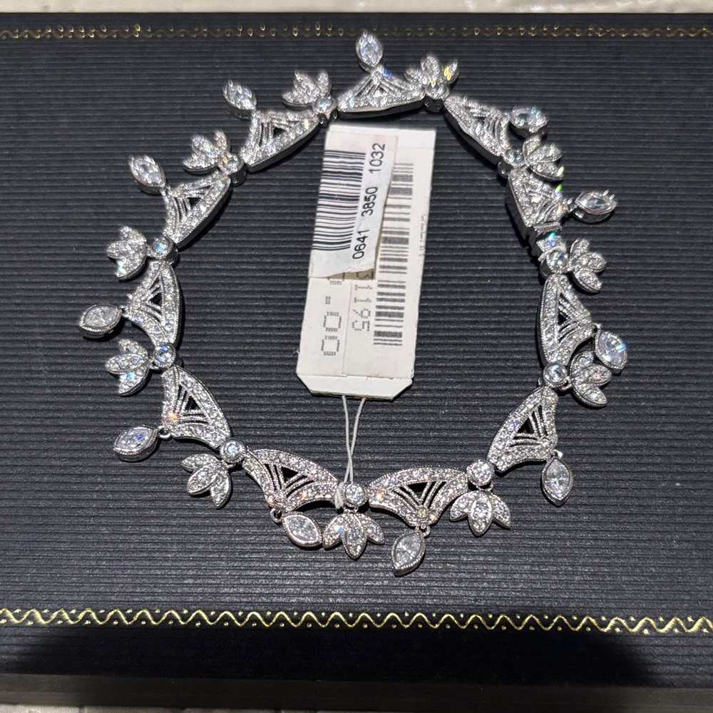 Elegant Silver Crystal Necklace